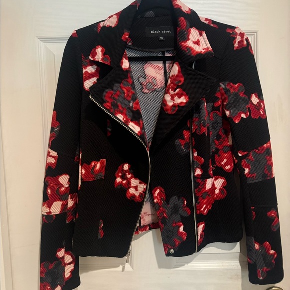 Black Rivet Women’s Black & Red Floral Jacket, X-Small, Bomber Style Jacket - Picture 11 of 13
